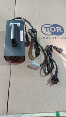 Зарядное устройство для штабелёров DYC/PEMS 12V/15A (Charger)